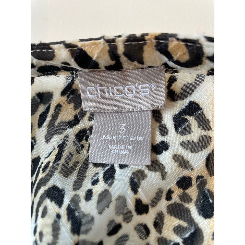 Chico’s Ruffle Front Blouse Tiered Peplum Hem Sz 3 (16/18) Animal Print Feminine - Picture 2 of 12